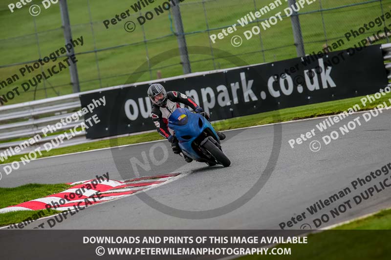 PJ Motorsport Photography 2018;anglesey;brands hatch;cadwell park;croft;donington park;enduro digital images;event digital images;eventdigitalimages;mallory;no limits;oulton park;peter wileman photography;racing digital images;silverstone;snetterton;trackday digital images;trackday photos;vmcc banbury run;welsh 2 day enduro