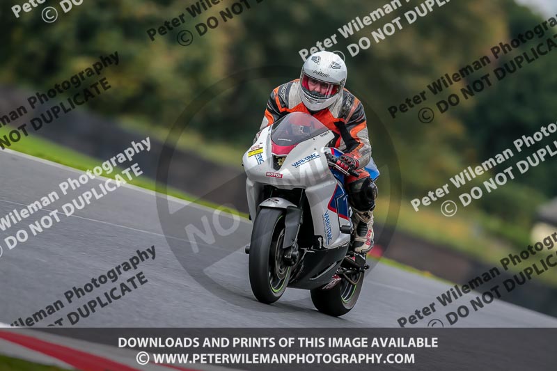 PJ Motorsport Photography;PJ Motorsport Photography 2018;anglesey;brands hatch;cadwell park;croft;donington park;enduro digital images;event digital images;eventdigitalimages;mallory;no limits;oulton park;peter wileman photography;racing digital images;silverstone;snetterton;trackday digital images;trackday photos;vmcc banbury run;welsh 2 day enduro