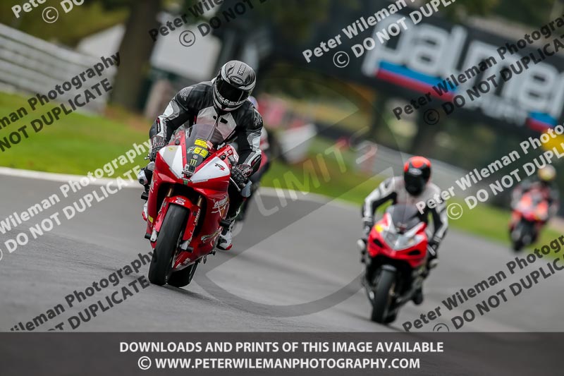 PJ Motorsport Photography;PJ Motorsport Photography 2018;anglesey;brands hatch;cadwell park;croft;donington park;enduro digital images;event digital images;eventdigitalimages;mallory;no limits;oulton park;peter wileman photography;racing digital images;silverstone;snetterton;trackday digital images;trackday photos;vmcc banbury run;welsh 2 day enduro