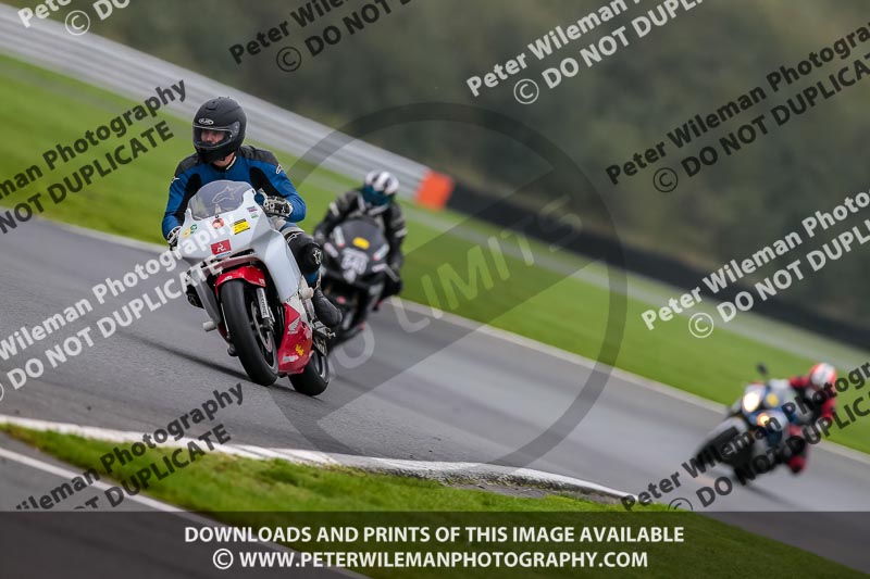 PJ Motorsport Photography 2018;anglesey;brands hatch;cadwell park;croft;donington park;enduro digital images;event digital images;eventdigitalimages;mallory;no limits;oulton park;peter wileman photography;racing digital images;silverstone;snetterton;trackday digital images;trackday photos;vmcc banbury run;welsh 2 day enduro