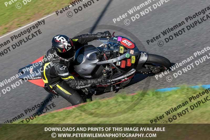 enduro digital images;event digital images;eventdigitalimages;mallory park;mallory park photographs;mallory park trackday;mallory park trackday photographs;no limits trackdays;peter wileman photography;racing digital images;trackday digital images;trackday photos