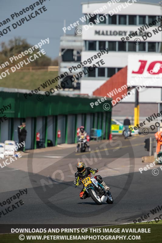 enduro digital images;event digital images;eventdigitalimages;mallory park;mallory park photographs;mallory park trackday;mallory park trackday photographs;no limits trackdays;peter wileman photography;racing digital images;trackday digital images;trackday photos