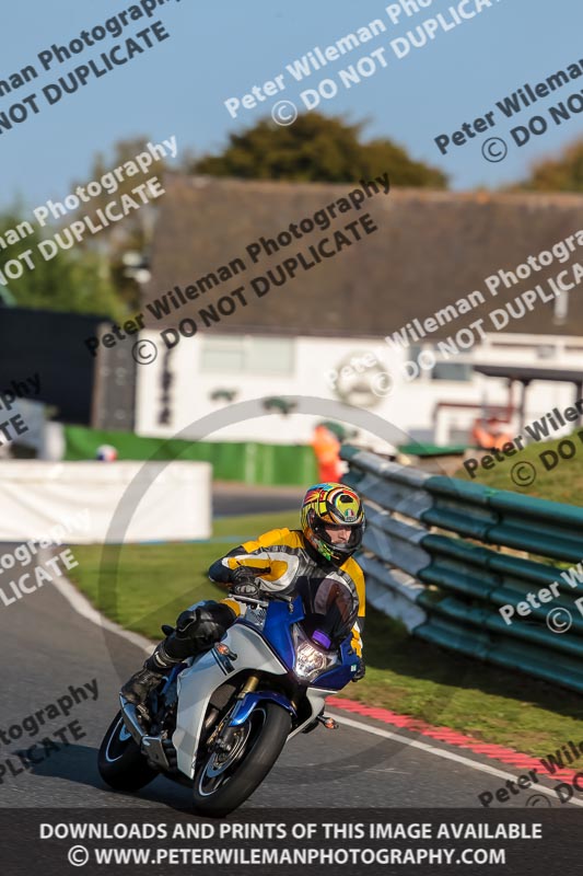 enduro digital images;event digital images;eventdigitalimages;mallory park;mallory park photographs;mallory park trackday;mallory park trackday photographs;no limits trackdays;peter wileman photography;racing digital images;trackday digital images;trackday photos