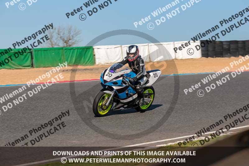 enduro digital images;event digital images;eventdigitalimages;mallory park;mallory park photographs;mallory park trackday;mallory park trackday photographs;no limits trackdays;peter wileman photography;racing digital images;trackday digital images;trackday photos