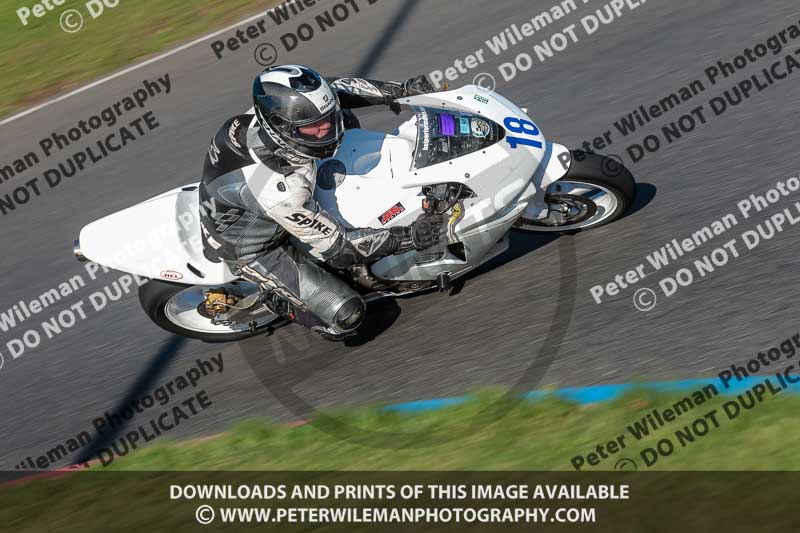 enduro digital images;event digital images;eventdigitalimages;mallory park;mallory park photographs;mallory park trackday;mallory park trackday photographs;no limits trackdays;peter wileman photography;racing digital images;trackday digital images;trackday photos