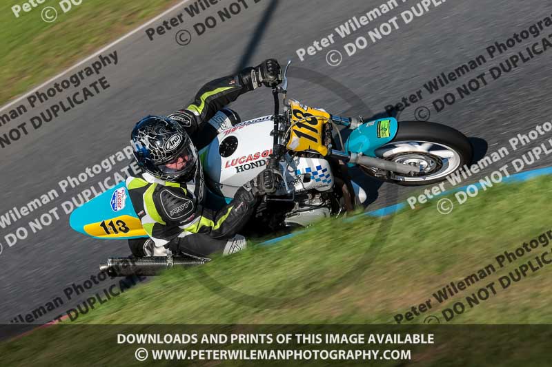 enduro digital images;event digital images;eventdigitalimages;mallory park;mallory park photographs;mallory park trackday;mallory park trackday photographs;no limits trackdays;peter wileman photography;racing digital images;trackday digital images;trackday photos