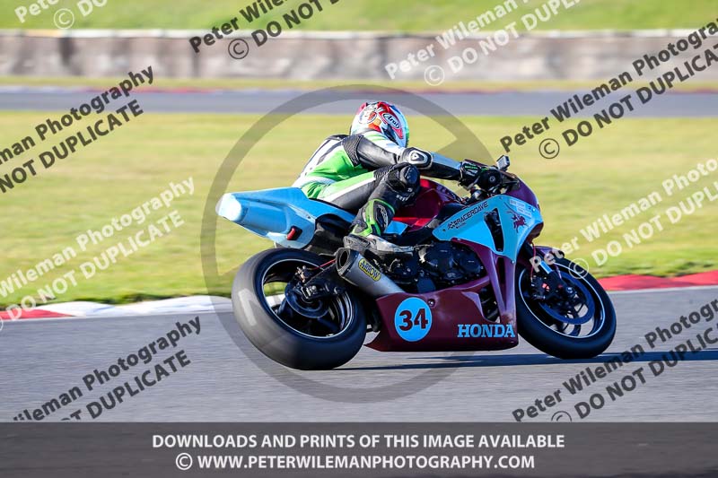 enduro digital images;event digital images;eventdigitalimages;no limits trackdays;peter wileman photography;racing digital images;snetterton;snetterton no limits trackday;snetterton photographs;snetterton trackday photographs;trackday digital images;trackday photos