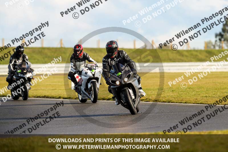 enduro digital images;event digital images;eventdigitalimages;no limits trackdays;peter wileman photography;racing digital images;snetterton;snetterton no limits trackday;snetterton photographs;snetterton trackday photographs;trackday digital images;trackday photos