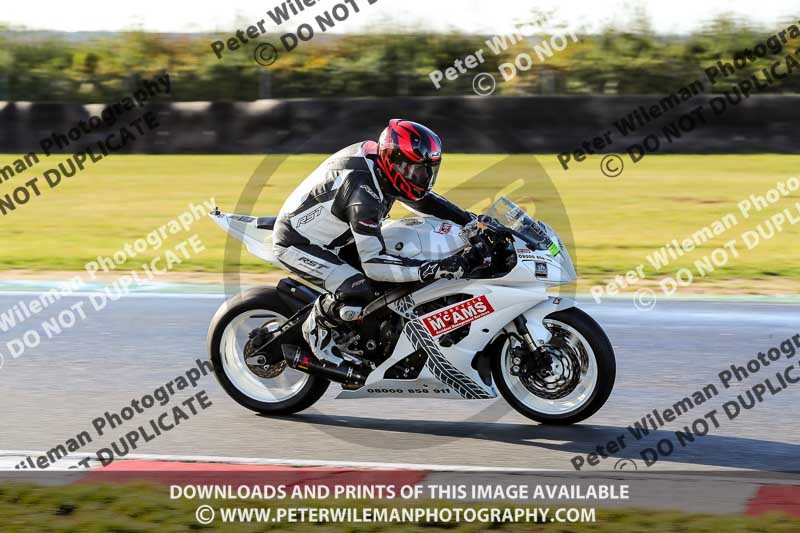 enduro digital images;event digital images;eventdigitalimages;no limits trackdays;peter wileman photography;racing digital images;snetterton;snetterton no limits trackday;snetterton photographs;snetterton trackday photographs;trackday digital images;trackday photos