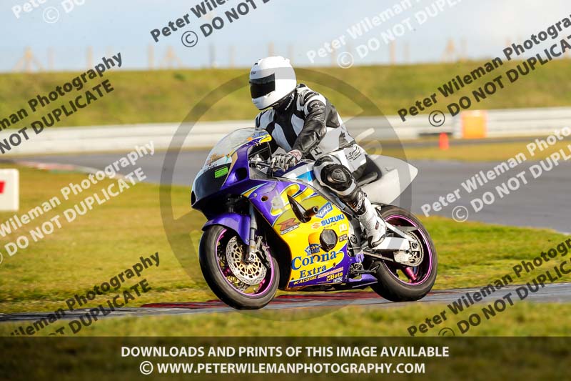 enduro digital images;event digital images;eventdigitalimages;no limits trackdays;peter wileman photography;racing digital images;snetterton;snetterton no limits trackday;snetterton photographs;snetterton trackday photographs;trackday digital images;trackday photos