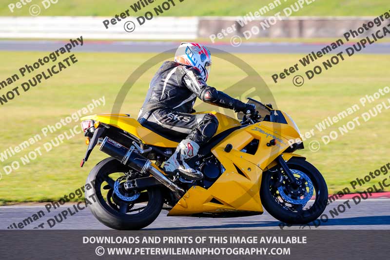 enduro digital images;event digital images;eventdigitalimages;no limits trackdays;peter wileman photography;racing digital images;snetterton;snetterton no limits trackday;snetterton photographs;snetterton trackday photographs;trackday digital images;trackday photos