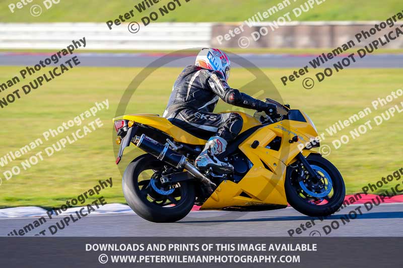 enduro digital images;event digital images;eventdigitalimages;no limits trackdays;peter wileman photography;racing digital images;snetterton;snetterton no limits trackday;snetterton photographs;snetterton trackday photographs;trackday digital images;trackday photos