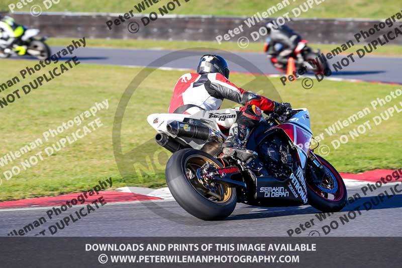enduro digital images;event digital images;eventdigitalimages;no limits trackdays;peter wileman photography;racing digital images;snetterton;snetterton no limits trackday;snetterton photographs;snetterton trackday photographs;trackday digital images;trackday photos
