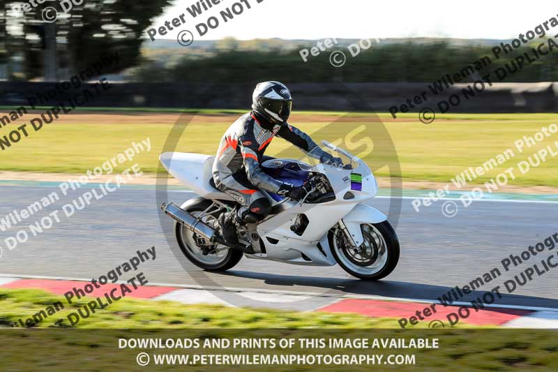 enduro digital images;event digital images;eventdigitalimages;no limits trackdays;peter wileman photography;racing digital images;snetterton;snetterton no limits trackday;snetterton photographs;snetterton trackday photographs;trackday digital images;trackday photos