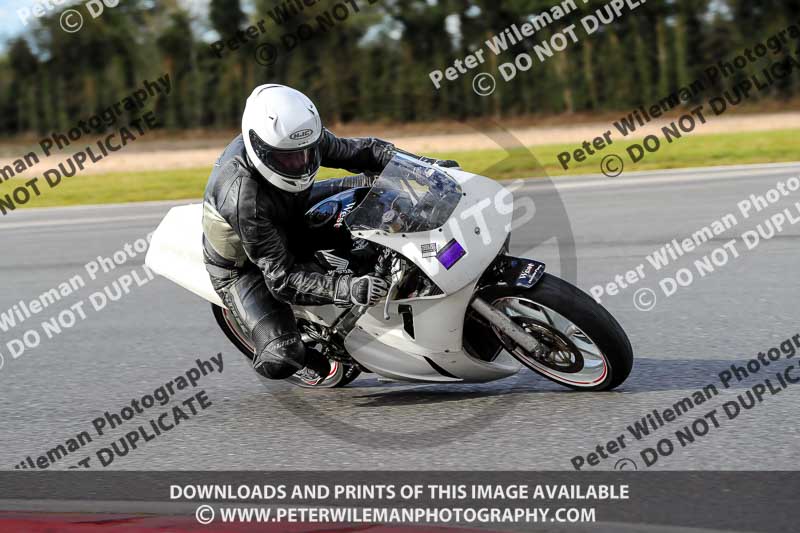enduro digital images;event digital images;eventdigitalimages;no limits trackdays;peter wileman photography;racing digital images;snetterton;snetterton no limits trackday;snetterton photographs;snetterton trackday photographs;trackday digital images;trackday photos