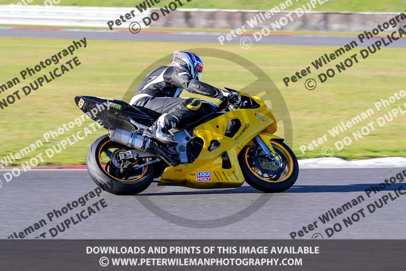 enduro digital images;event digital images;eventdigitalimages;no limits trackdays;peter wileman photography;racing digital images;snetterton;snetterton no limits trackday;snetterton photographs;snetterton trackday photographs;trackday digital images;trackday photos