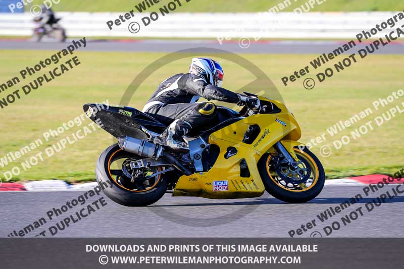 enduro digital images;event digital images;eventdigitalimages;no limits trackdays;peter wileman photography;racing digital images;snetterton;snetterton no limits trackday;snetterton photographs;snetterton trackday photographs;trackday digital images;trackday photos