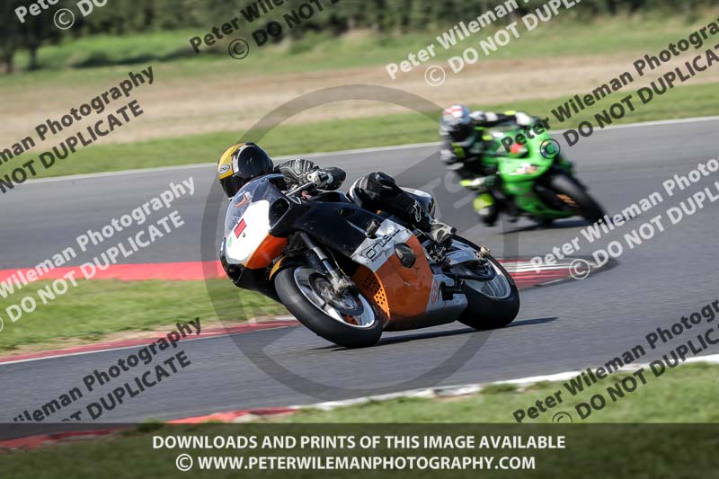 enduro digital images;event digital images;eventdigitalimages;no limits trackdays;peter wileman photography;racing digital images;snetterton;snetterton no limits trackday;snetterton photographs;snetterton trackday photographs;trackday digital images;trackday photos