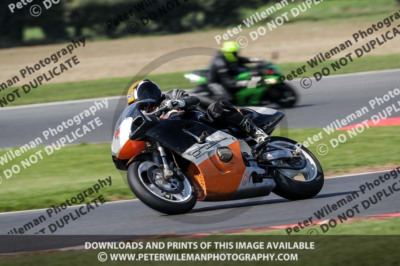 enduro digital images;event digital images;eventdigitalimages;no limits trackdays;peter wileman photography;racing digital images;snetterton;snetterton no limits trackday;snetterton photographs;snetterton trackday photographs;trackday digital images;trackday photos