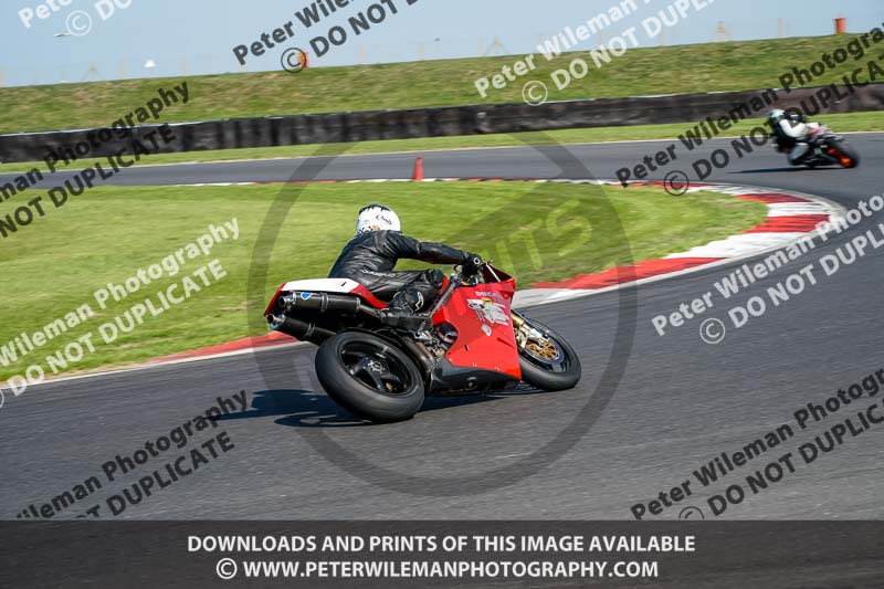 enduro digital images;event digital images;eventdigitalimages;no limits trackdays;peter wileman photography;racing digital images;snetterton;snetterton no limits trackday;snetterton photographs;snetterton trackday photographs;trackday digital images;trackday photos