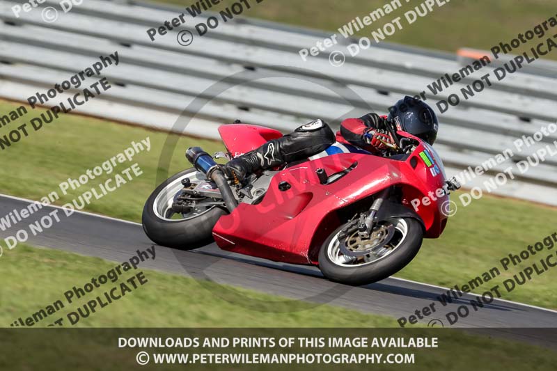 enduro digital images;event digital images;eventdigitalimages;no limits trackdays;peter wileman photography;racing digital images;snetterton;snetterton no limits trackday;snetterton photographs;snetterton trackday photographs;trackday digital images;trackday photos