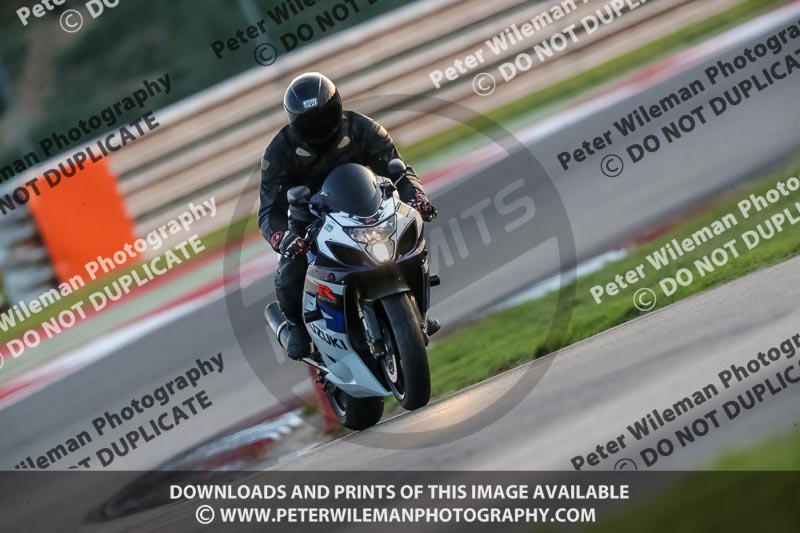 Rockingham no limits trackday;enduro digital images;event digital images;eventdigitalimages;no limits trackdays;peter wileman photography;racing digital images;rockingham raceway northamptonshire;rockingham trackday photographs;trackday digital images;trackday photos