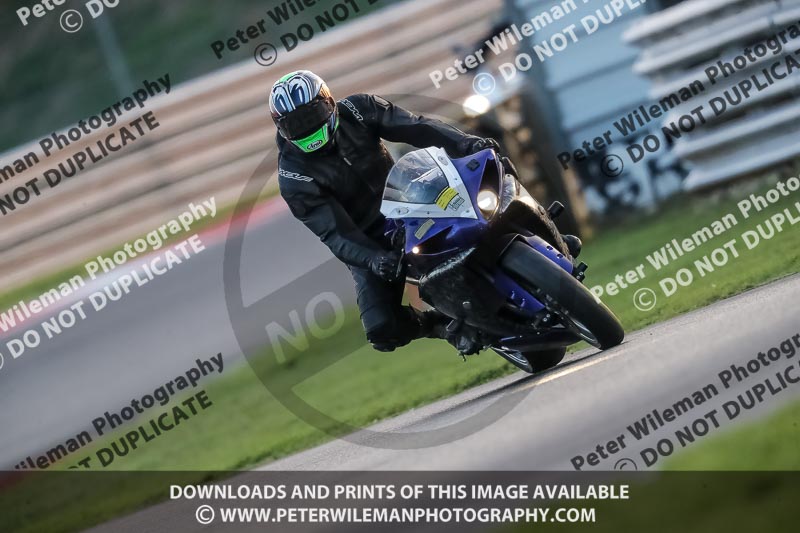 Rockingham no limits trackday;enduro digital images;event digital images;eventdigitalimages;no limits trackdays;peter wileman photography;racing digital images;rockingham raceway northamptonshire;rockingham trackday photographs;trackday digital images;trackday photos