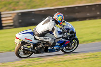 Rockingham-no-limits-trackday;enduro-digital-images;event-digital-images;eventdigitalimages;no-limits-trackdays;peter-wileman-photography;racing-digital-images;rockingham-raceway-northamptonshire;rockingham-trackday-photographs;trackday-digital-images;trackday-photos