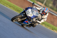 Rockingham-no-limits-trackday;enduro-digital-images;event-digital-images;eventdigitalimages;no-limits-trackdays;peter-wileman-photography;racing-digital-images;rockingham-raceway-northamptonshire;rockingham-trackday-photographs;trackday-digital-images;trackday-photos