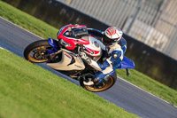 Rockingham-no-limits-trackday;enduro-digital-images;event-digital-images;eventdigitalimages;no-limits-trackdays;peter-wileman-photography;racing-digital-images;rockingham-raceway-northamptonshire;rockingham-trackday-photographs;trackday-digital-images;trackday-photos