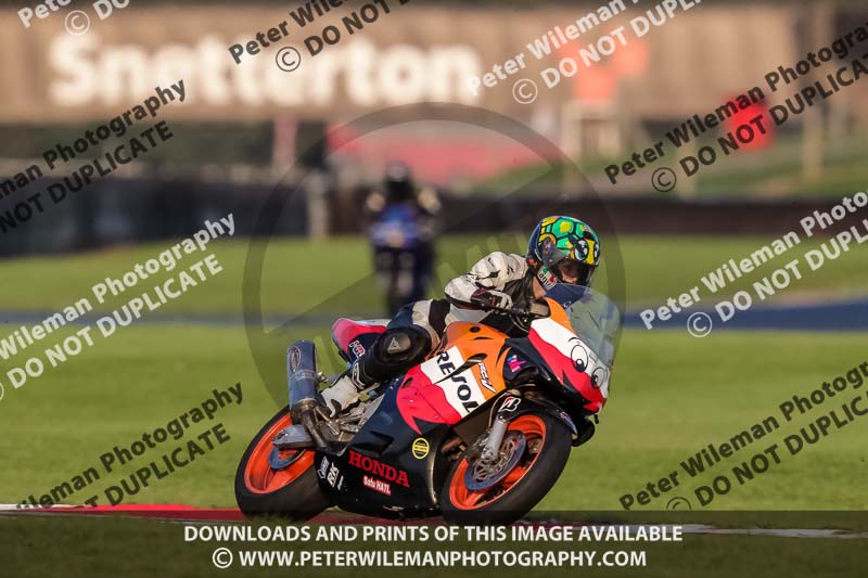 Rockingham no limits trackday;enduro digital images;event digital images;eventdigitalimages;no limits trackdays;peter wileman photography;racing digital images;rockingham raceway northamptonshire;rockingham trackday photographs;trackday digital images;trackday photos