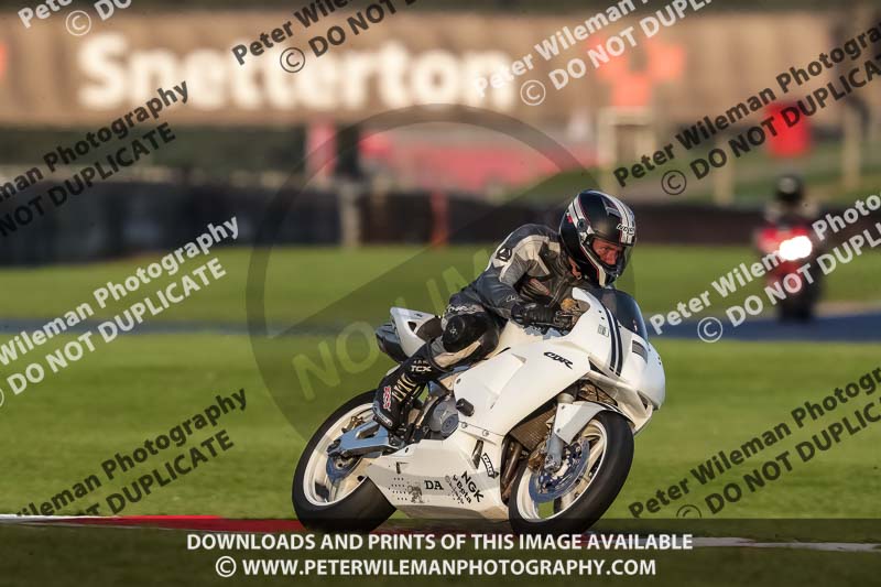 Rockingham no limits trackday;enduro digital images;event digital images;eventdigitalimages;no limits trackdays;peter wileman photography;racing digital images;rockingham raceway northamptonshire;rockingham trackday photographs;trackday digital images;trackday photos