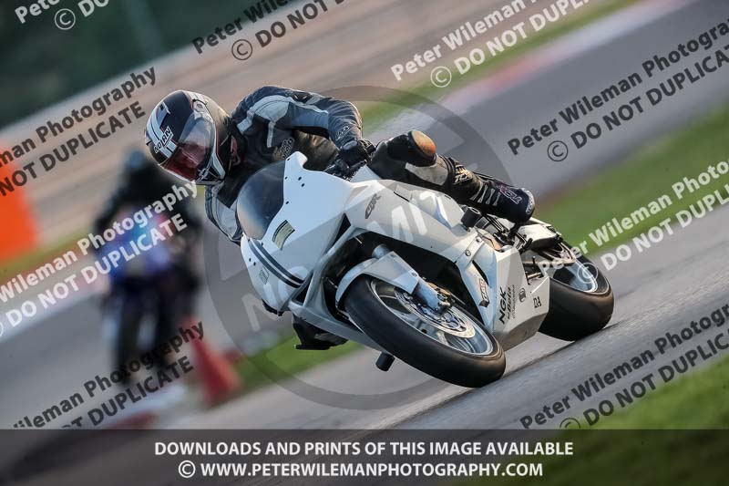 Rockingham no limits trackday;enduro digital images;event digital images;eventdigitalimages;no limits trackdays;peter wileman photography;racing digital images;rockingham raceway northamptonshire;rockingham trackday photographs;trackday digital images;trackday photos