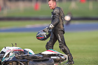 Rockingham-no-limits-trackday;enduro-digital-images;event-digital-images;eventdigitalimages;no-limits-trackdays;peter-wileman-photography;racing-digital-images;rockingham-raceway-northamptonshire;rockingham-trackday-photographs;trackday-digital-images;trackday-photos
