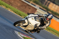 Rockingham-no-limits-trackday;enduro-digital-images;event-digital-images;eventdigitalimages;no-limits-trackdays;peter-wileman-photography;racing-digital-images;rockingham-raceway-northamptonshire;rockingham-trackday-photographs;trackday-digital-images;trackday-photos