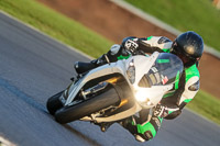 Rockingham-no-limits-trackday;enduro-digital-images;event-digital-images;eventdigitalimages;no-limits-trackdays;peter-wileman-photography;racing-digital-images;rockingham-raceway-northamptonshire;rockingham-trackday-photographs;trackday-digital-images;trackday-photos