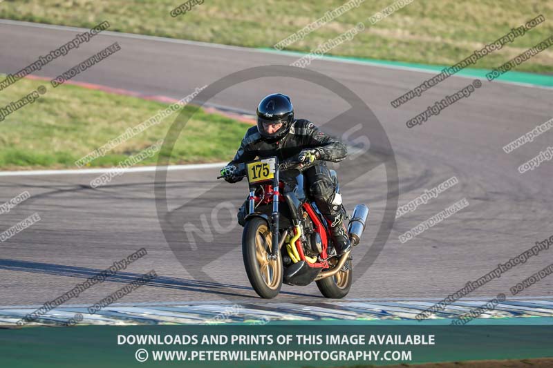 Rockingham no limits trackday;enduro digital images;event digital images;eventdigitalimages;no limits trackdays;peter wileman photography;racing digital images;rockingham raceway northamptonshire;rockingham trackday photographs;trackday digital images;trackday photos