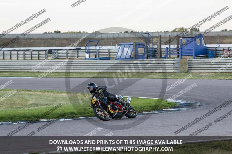 Rockingham no limits trackday;enduro digital images;event digital images;eventdigitalimages;no limits trackdays;peter wileman photography;racing digital images;rockingham raceway northamptonshire;rockingham trackday photographs;trackday digital images;trackday photos