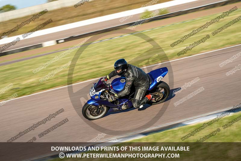 Rockingham no limits trackday;enduro digital images;event digital images;eventdigitalimages;no limits trackdays;peter wileman photography;racing digital images;rockingham raceway northamptonshire;rockingham trackday photographs;trackday digital images;trackday photos