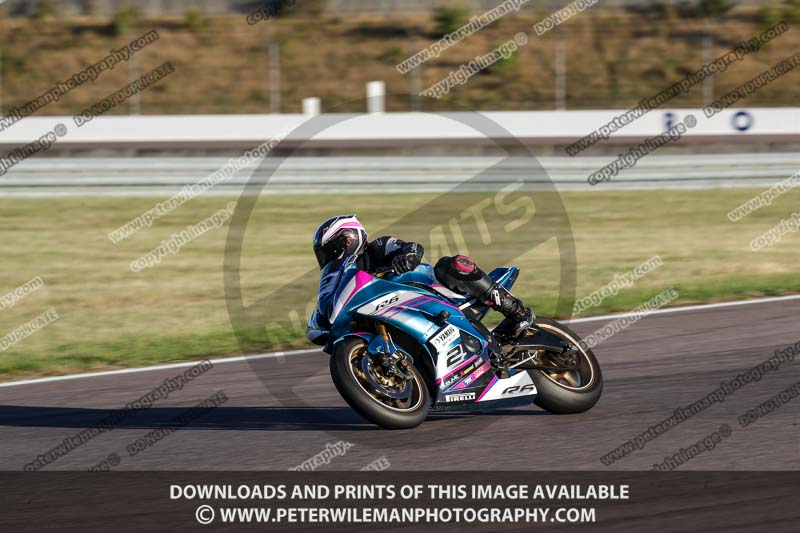 Rockingham no limits trackday;enduro digital images;event digital images;eventdigitalimages;no limits trackdays;peter wileman photography;racing digital images;rockingham raceway northamptonshire;rockingham trackday photographs;trackday digital images;trackday photos