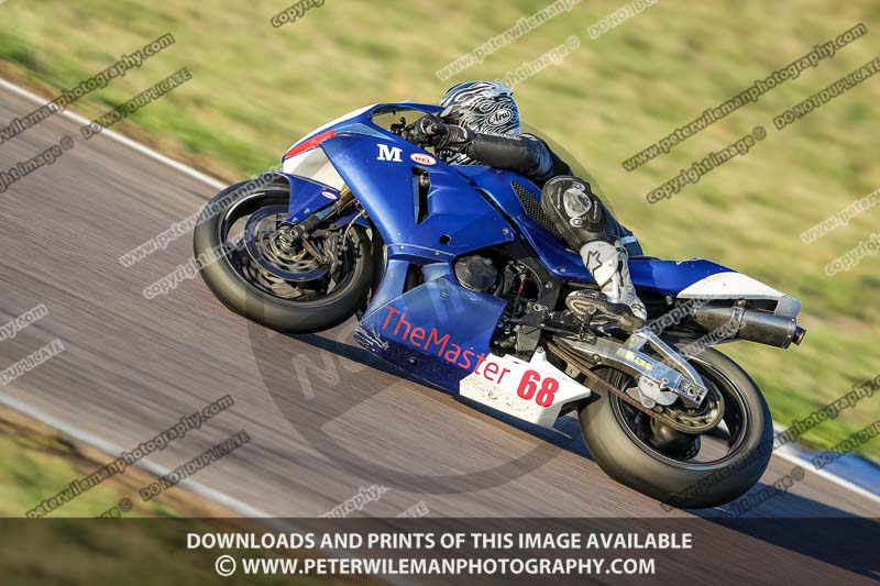 Rockingham no limits trackday;enduro digital images;event digital images;eventdigitalimages;no limits trackdays;peter wileman photography;racing digital images;rockingham raceway northamptonshire;rockingham trackday photographs;trackday digital images;trackday photos