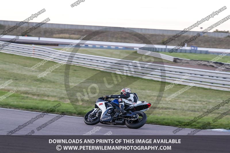 Rockingham no limits trackday;enduro digital images;event digital images;eventdigitalimages;no limits trackdays;peter wileman photography;racing digital images;rockingham raceway northamptonshire;rockingham trackday photographs;trackday digital images;trackday photos