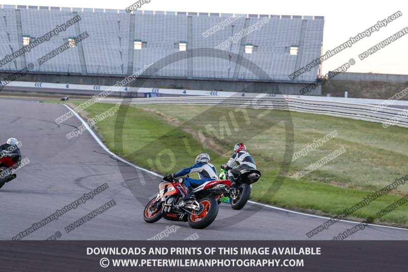 Rockingham no limits trackday;enduro digital images;event digital images;eventdigitalimages;no limits trackdays;peter wileman photography;racing digital images;rockingham raceway northamptonshire;rockingham trackday photographs;trackday digital images;trackday photos