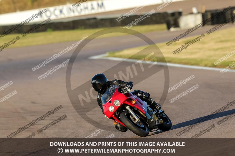 Rockingham no limits trackday;enduro digital images;event digital images;eventdigitalimages;no limits trackdays;peter wileman photography;racing digital images;rockingham raceway northamptonshire;rockingham trackday photographs;trackday digital images;trackday photos