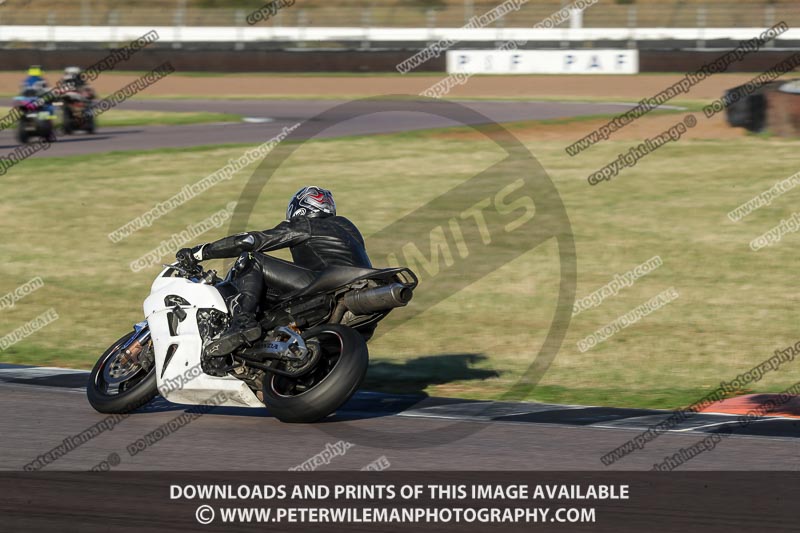 Rockingham no limits trackday;enduro digital images;event digital images;eventdigitalimages;no limits trackdays;peter wileman photography;racing digital images;rockingham raceway northamptonshire;rockingham trackday photographs;trackday digital images;trackday photos