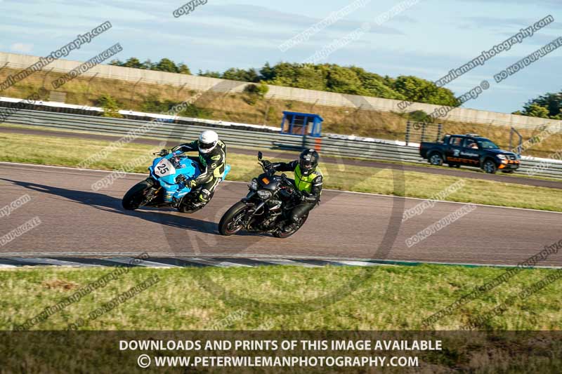 Rockingham no limits trackday;enduro digital images;event digital images;eventdigitalimages;no limits trackdays;peter wileman photography;racing digital images;rockingham raceway northamptonshire;rockingham trackday photographs;trackday digital images;trackday photos