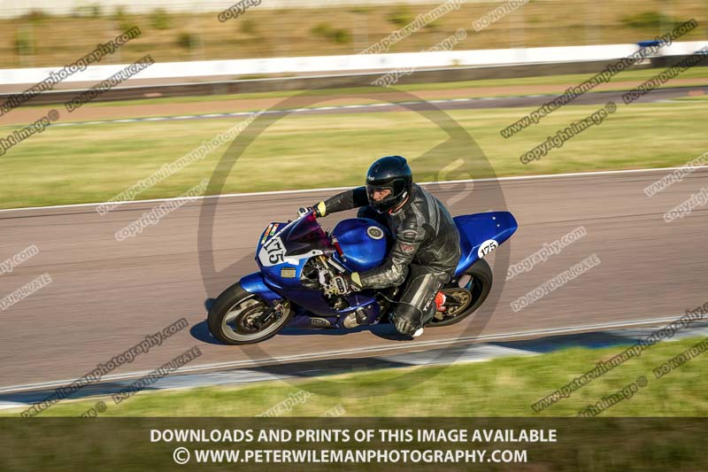 Rockingham no limits trackday;enduro digital images;event digital images;eventdigitalimages;no limits trackdays;peter wileman photography;racing digital images;rockingham raceway northamptonshire;rockingham trackday photographs;trackday digital images;trackday photos