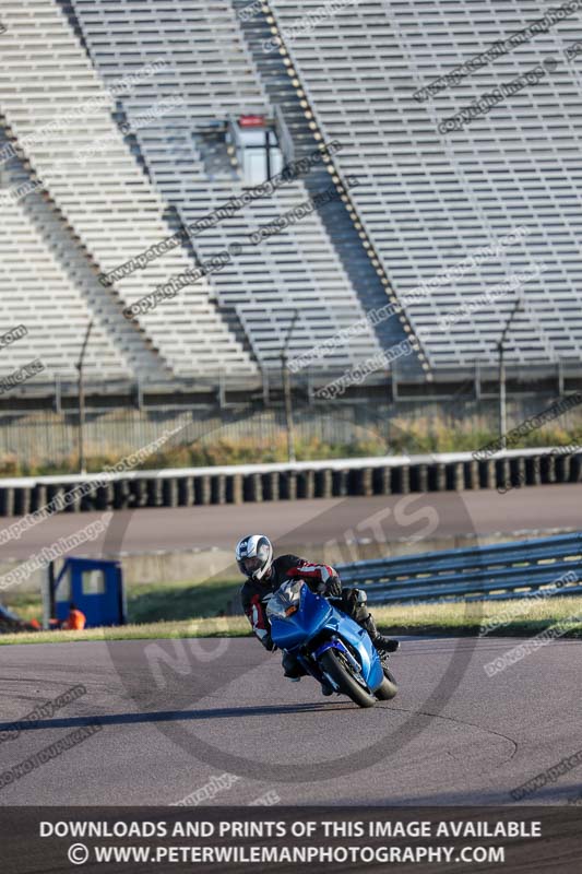 Rockingham no limits trackday;enduro digital images;event digital images;eventdigitalimages;no limits trackdays;peter wileman photography;racing digital images;rockingham raceway northamptonshire;rockingham trackday photographs;trackday digital images;trackday photos