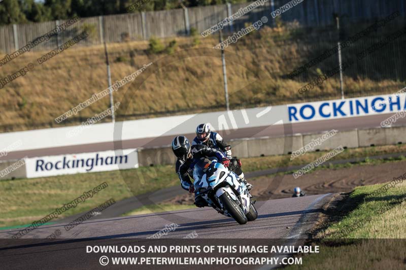 Rockingham no limits trackday;enduro digital images;event digital images;eventdigitalimages;no limits trackdays;peter wileman photography;racing digital images;rockingham raceway northamptonshire;rockingham trackday photographs;trackday digital images;trackday photos