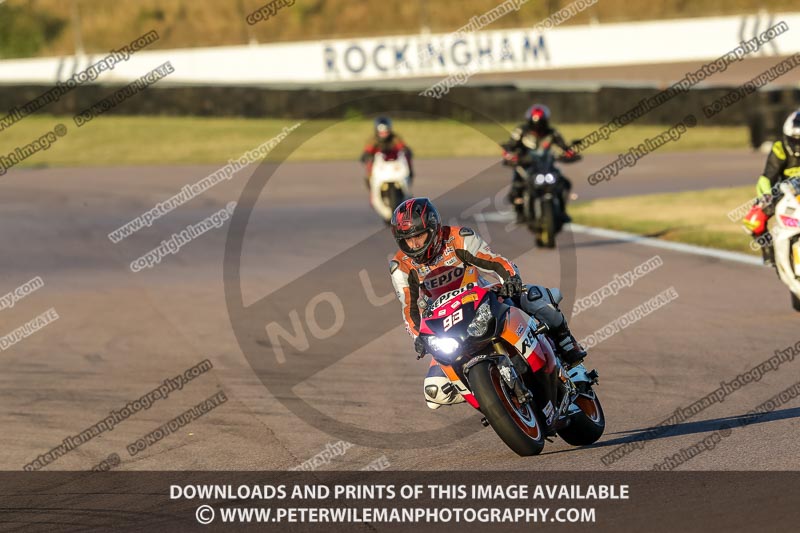 Rockingham no limits trackday;enduro digital images;event digital images;eventdigitalimages;no limits trackdays;peter wileman photography;racing digital images;rockingham raceway northamptonshire;rockingham trackday photographs;trackday digital images;trackday photos